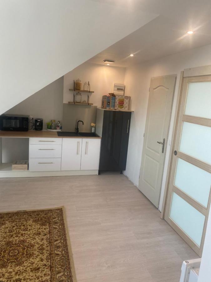 Logement Convivial, Charmant Et Spacieux Saint-Marcel  ภายนอก รูปภาพ